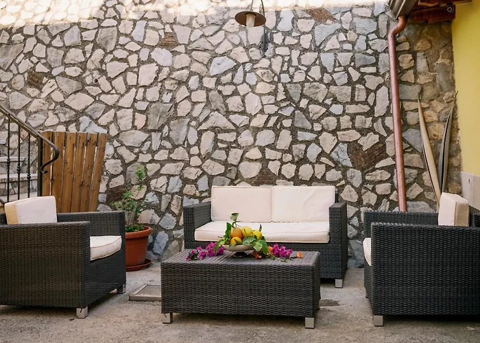 Lejlighed Bouganville House *