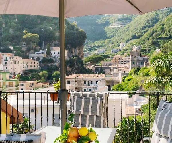 Apartmán Bouganville House *